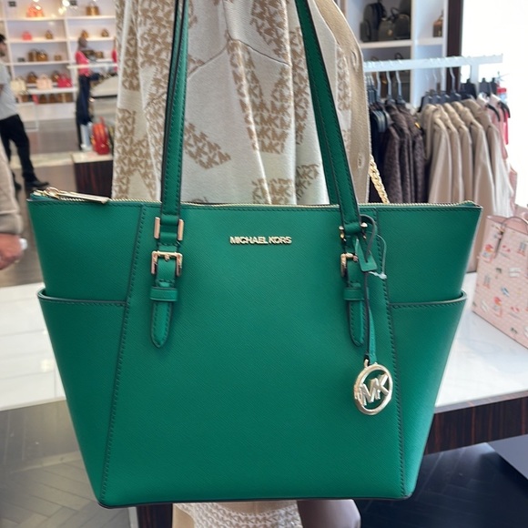 MICHAEL KORS Charlotte Large Leather Top-Zip Tote
Palmetto Green 
NWT - Picture 2 of 16